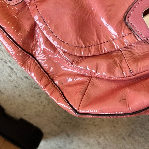 Coach “Kristen” pink patent Leather Shoulder Bag very good condition scuffs - Picture 9 of 16